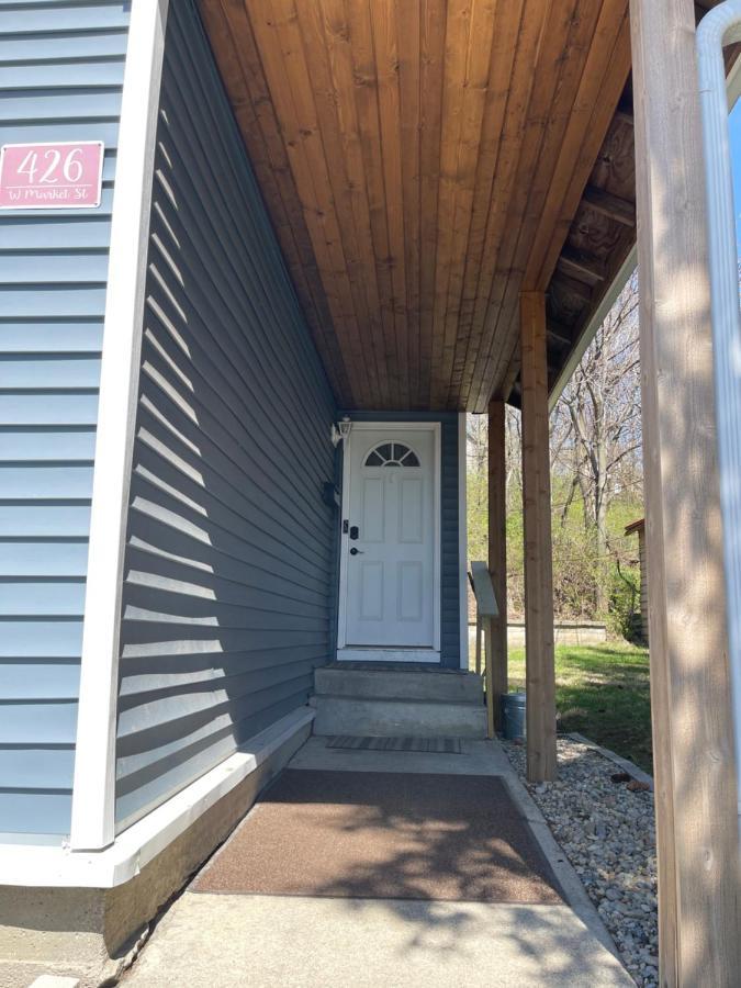 Modern Farmhouse 3 Bed, 2 Bath Apartment, Sleeps 7, Lots Of Space, Steps To Downtown, Honeywell & Eagles Theater Wabash Bagian luar foto